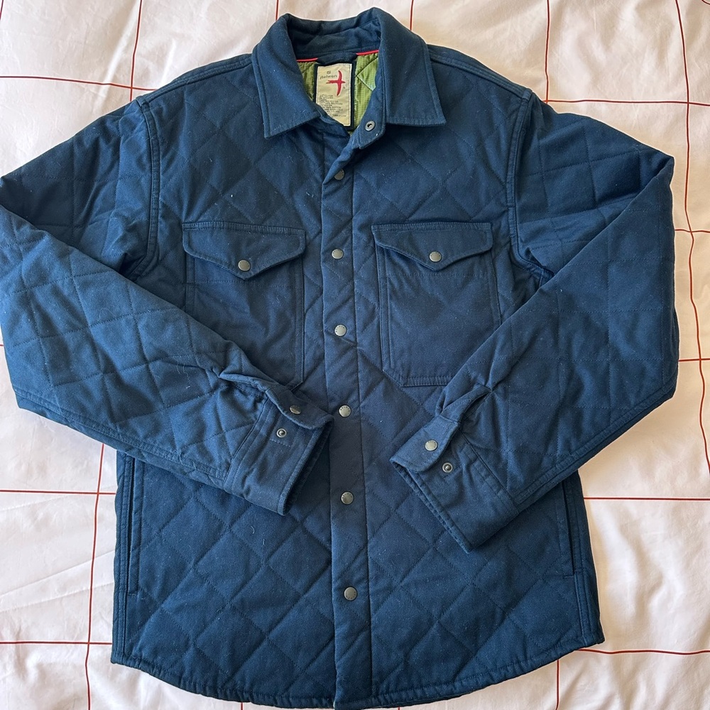 The Weave Shirt Jacket in Navy
